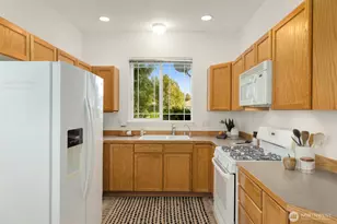 2515 141st Pl SW, Lynnwood, WA 98087 - Photo 13