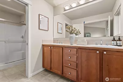 5535 Lakemont Boulevard SE #502, Bellevue, WA 98006 - Photo 15