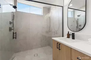 957 N 35th St, Seattle, WA 98103 - Photo 19