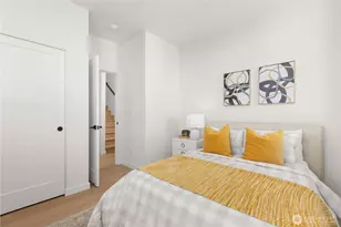 957 N 35th St, Seattle, WA 98103 - Photo 21