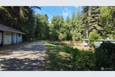 4342 Friday Creek Road, Burlington, WA 98233 - Photo 23