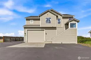 598 Marine View Dr SW, Ocean Shores, WA 98569 - Photo 3