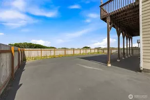 598 Marine View Dr SW, Ocean Shores, WA 98569 - Photo 31