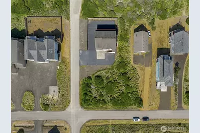 598 Marine View Drive SW, Ocean Shores, WA 98569 - Photo 37