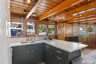 3308 Fuhrman Ave E, Seattle, WA 98102 - Photo 5