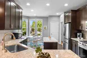 19010 146 St E, Bonney Lake, WA 98391 - Photo 17