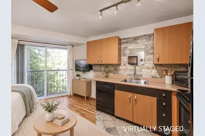 4020 Aurora Avenue N #308, Seattle, WA 98103 - Photo 3