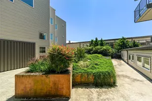 4020 Aurora Ave N, Seattle, WA 98103 - Photo 9