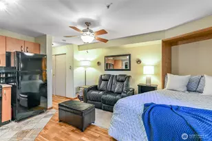 4020 Aurora Ave N, Seattle, WA 98103 - Photo 21