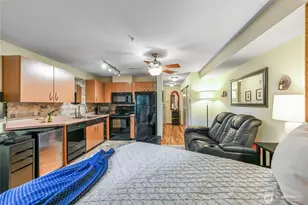 4020 Aurora Ave N, Seattle, WA 98103 - Photo 21