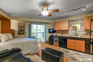 4020 Aurora Ave N, Seattle, WA 98103 - Photo 3