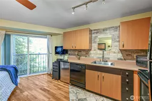 4020 Aurora Ave N, Seattle, WA 98103 - Photo 19