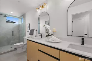 3819 B Fremont Ave N, Seattle, WA 98103 - Photo 19
