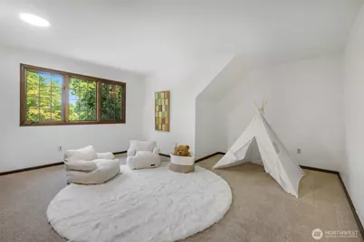 15155 NE 6th Street, Bellevue, WA 98007 - Photo 27