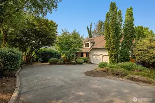 15155 NE 6th St, Bellevue, WA 98007 - Photo 3
