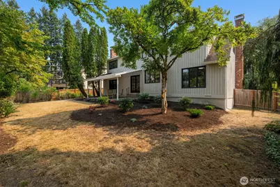 15155 NE 6th Street, Bellevue, WA 98007 - Photo 35