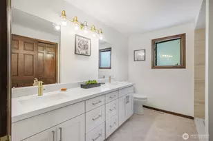 15155 NE 6th St, Bellevue, WA 98007 - Photo 31