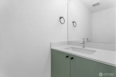 11824 31st Place NE, Seattle, WA 98125 - Photo 7