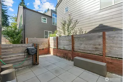 11824 31st Place NE, Seattle, WA 98125 - Photo 15