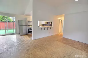 6304 232nd St SW, Mountlake Terrace, WA 98043 - Photo 5