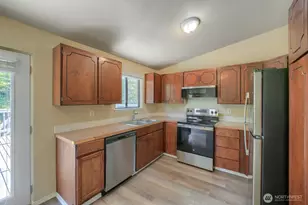 13313 147th St E, Puyallup, WA 98374 - Photo 7