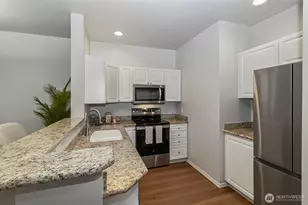 12712 Admiralty Way, Everett, WA 98204 - Photo 9