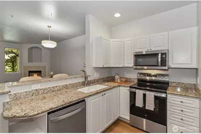12712 Admiralty Way #F-202, Everett, WA 98204 - Photo 11