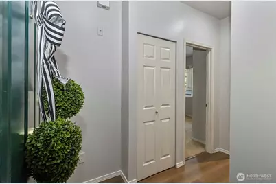 12712 Admiralty Way #F-202, Everett, WA 98204 - Photo 5