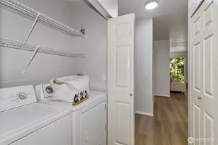 12712 Admiralty Way, Everett, WA 98204 - Photo 23
