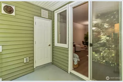 12712 Admiralty Way #F-202, Everett, WA 98204 - Photo 27