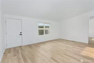 10711 62nd St E, Puyallup, WA 98372 - Photo 5