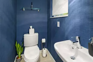 727 Belmont Ave E, Seattle, WA 98102 - Photo 31
