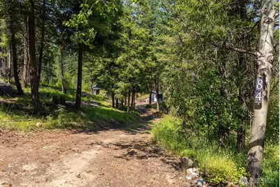 84 Three Seasons Road, Winthrop, WA 98862 - Photo 15