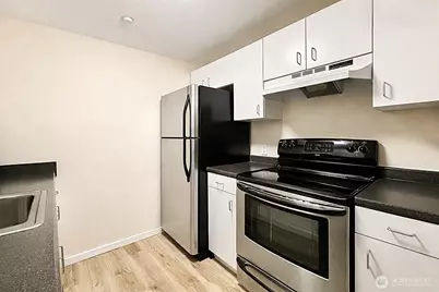 1415 2nd Avenue #1106, Seattle, WA 98101 - Photo 7