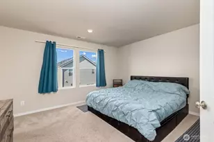 10815 188 St E, Puyallup, WA 98374 - Photo 13