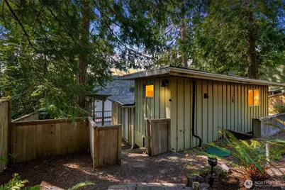 2225 Summit Lake Shore Road NW, Olympia, WA 98502 - Photo 3