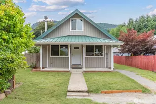 725 W Main Ave, Morton, WA 98356 - Photo 1