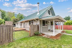 725 W Main Ave, Morton, WA 98356 - Photo 3