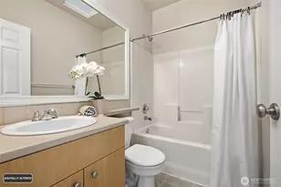 205 S 51st Street S, Renton, WA 98055 - Photo 19
