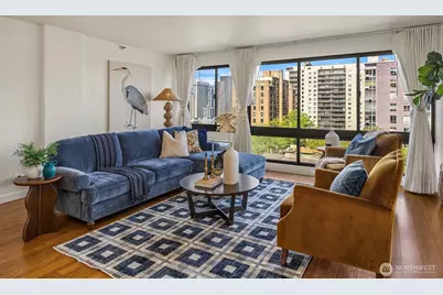 1120 Spring Street #602, Seattle, WA 98104 - Photo 5