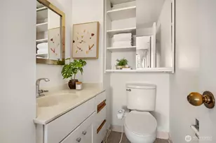 1120 Spring St, Seattle, WA 98104 - Photo 17