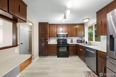 6201 98th Street NE, Marysville, WA 98270 - Photo 9