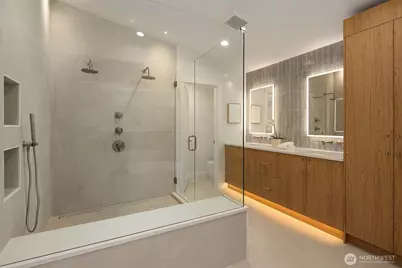 16651 SE 17th Street, Bellevue, WA 98008 - Photo 15