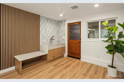16651 SE 17th Street, Bellevue, WA 98008 - Photo 31