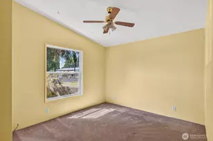 18825 94th Dr NW, Stanwood, WA 98292 - Photo 23