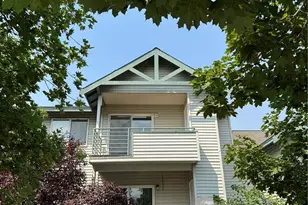 667 4th St NE, East Wenatchee, WA 98802 - Photo 1