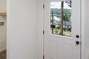 210 E Bridger Ln, Shelton, WA 98584 - Photo 9