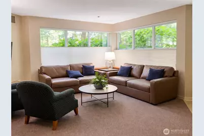 1822 152nd Avenue NE #E307, Bellevue, WA 98007 - Photo 7