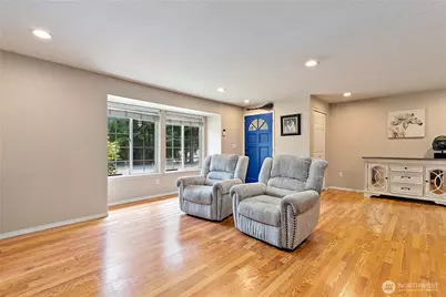 11404 208th Avenue E, Bonney Lake, WA 98391 - Photo 3