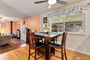 11404 208th Ave E, Bonney Lake, WA 98391 - Photo 9